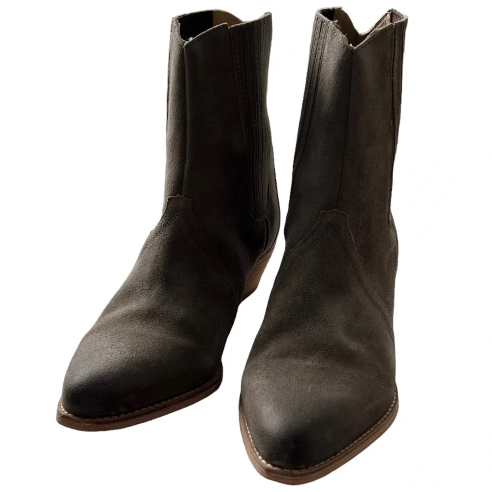 Free People New Frontier Western Chelsea Boots Washed Taupe Suede Women's 8